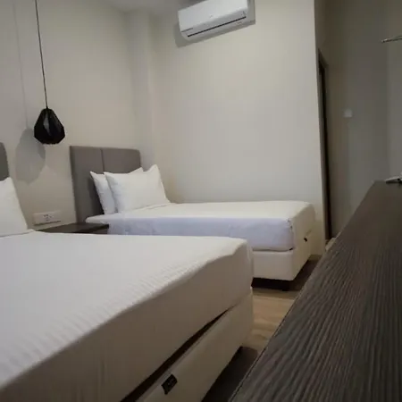 De Luna Hotel Sri Petaling-3