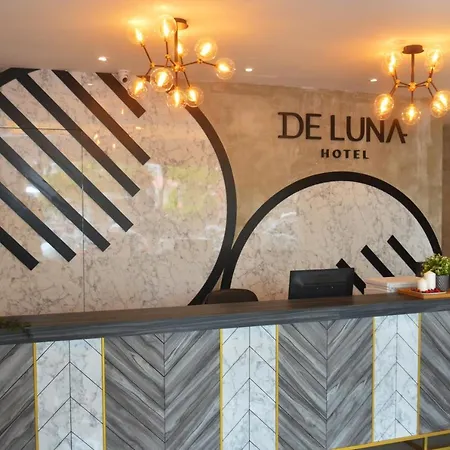 De Luna Hotel Sri Petaling-3