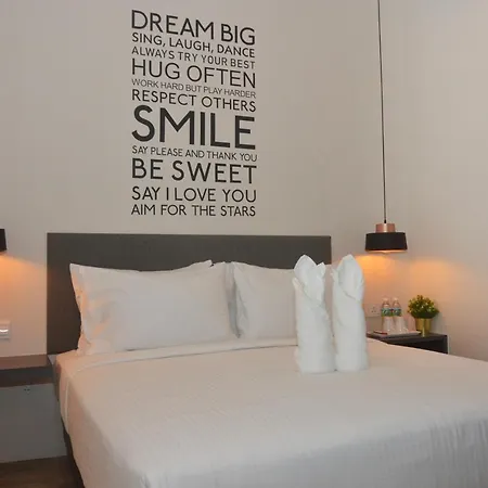 De Luna Hotel Sri Petaling-2